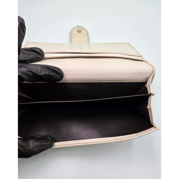 Gucci GG Canvas Heart Clasp Bifold Wallet Beige Brown‎ Designer Women's - Picture 6 of 12